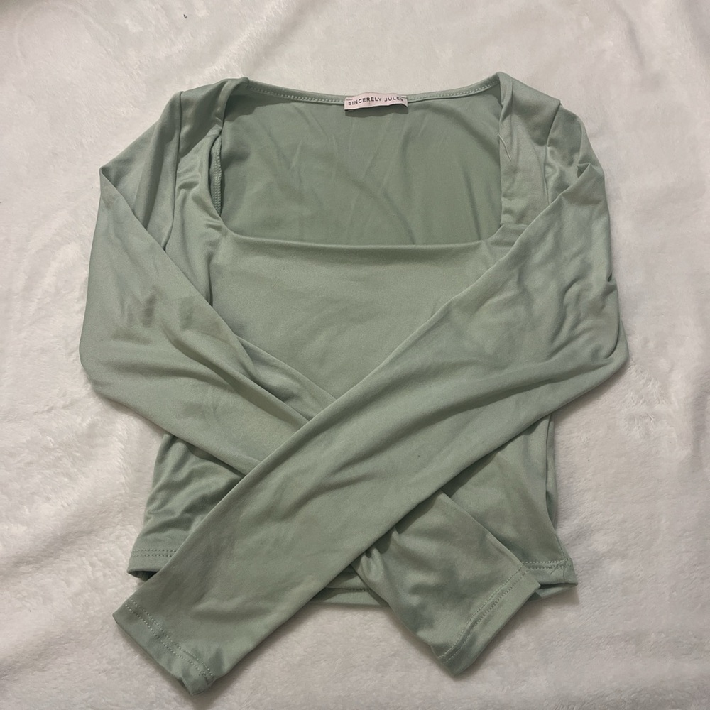 Green Square Neck Long Sleeve